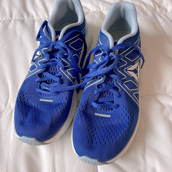 Reebok Runners for Sale - Picture 5 of 14